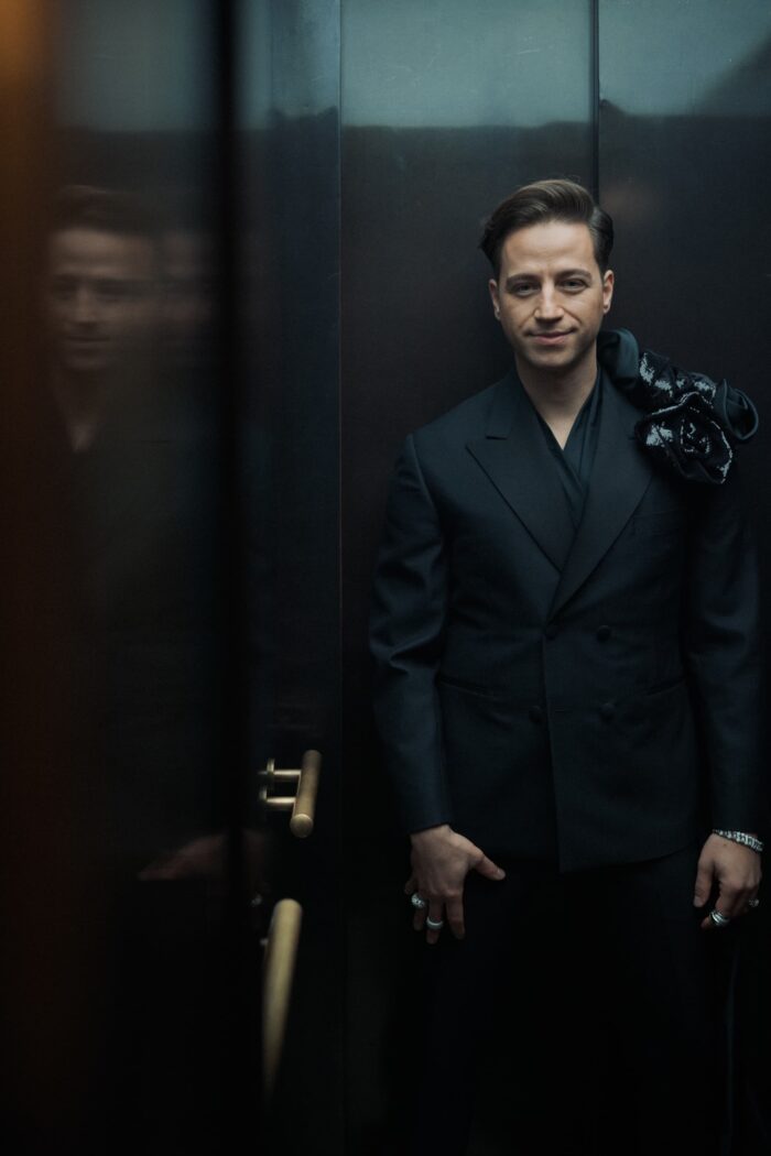 Galard Smoking Na Miru Milan 1